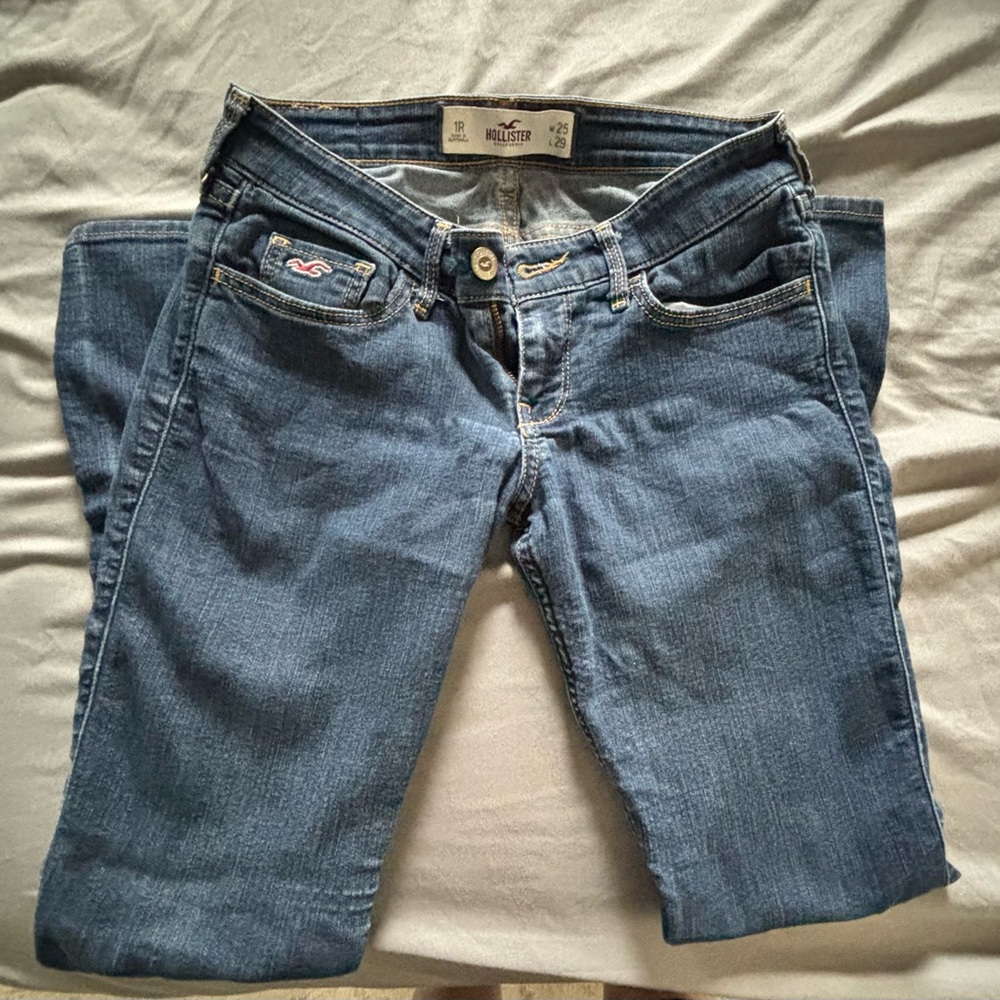 Hollister jeans